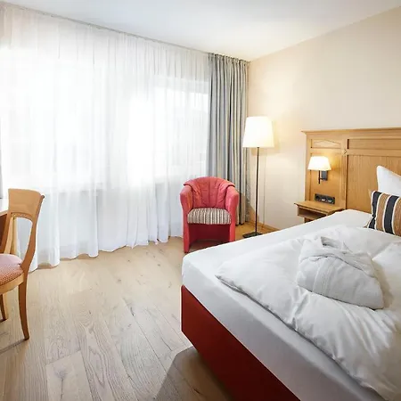 Struck & فندق آتندورن