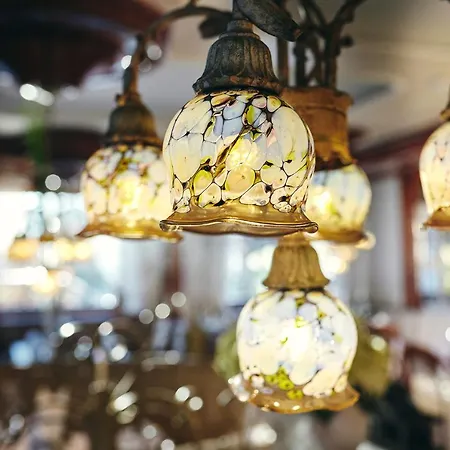 Struck & 4* آتندورن