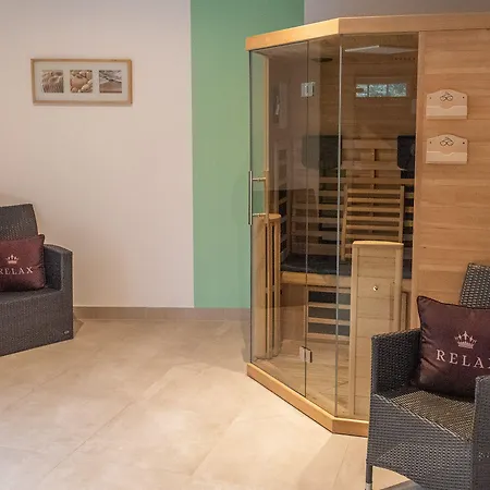 Struck & فندق آتندورن